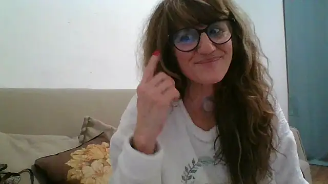 Cristy49's cam snapshot