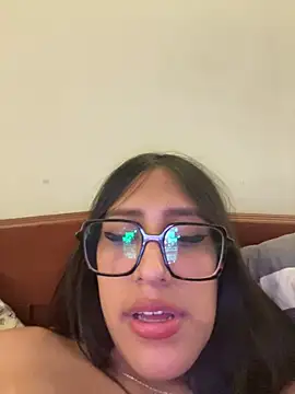 AleFantasy000001Peru's cam snapshot