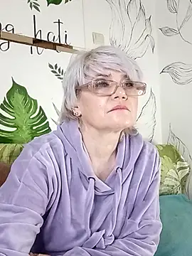 Catty_Lady's cam snapshot