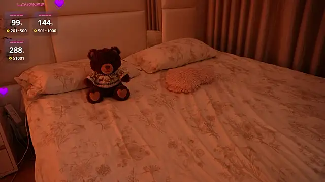 Lilly_Colins's cam snapshot