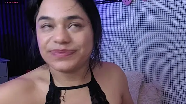 Issafoxx's cam snapshot