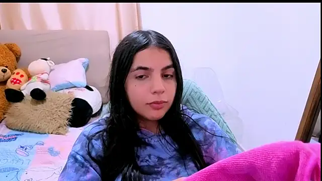 _elenna's cam snapshot