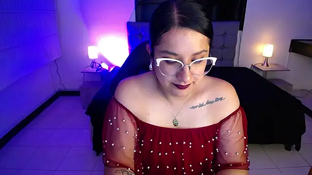 _sophiie_1's cam snapshot