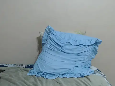 SexyLipss_'s cam snapshot