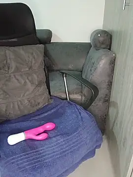 MsParisSmith's cam snapshot