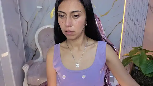 Abby1_b_'s cam snapshot