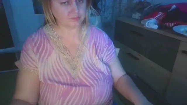 Meliss_Official9's cam snapshot