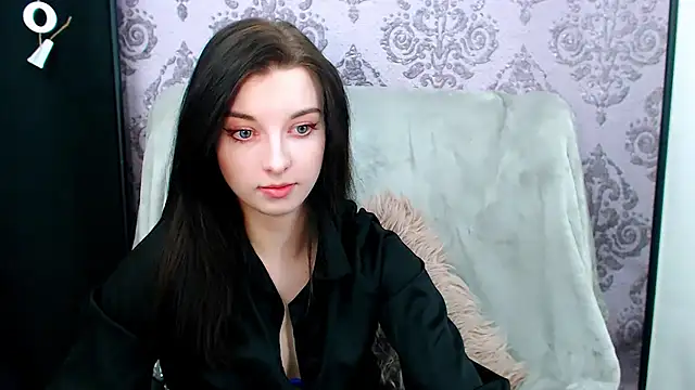 DominantLuna's cam snapshot