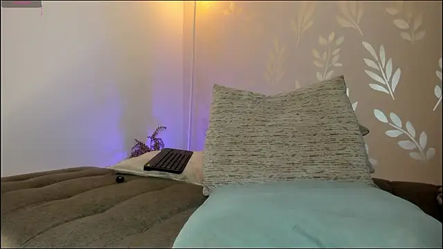 alejandrarosse__'s cam snapshot