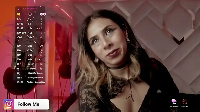 Sara_Foxx1's cam snapshot