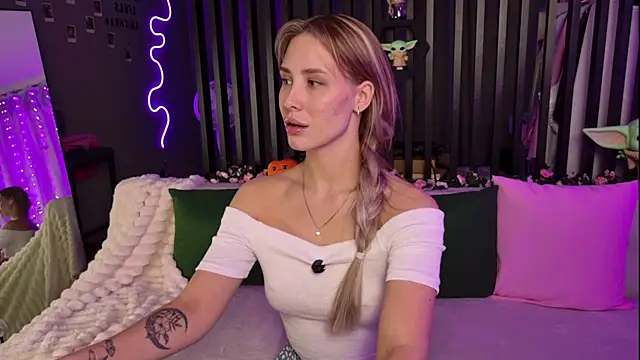 plugmyHDMI's cam snapshot