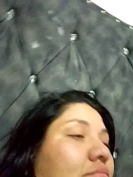 Cati_cat3's cam snapshot