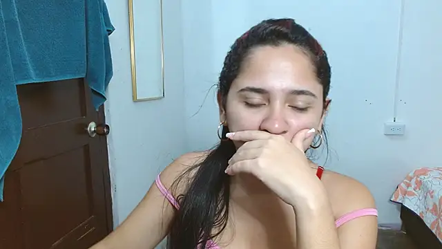 Thalian's cam snapshot