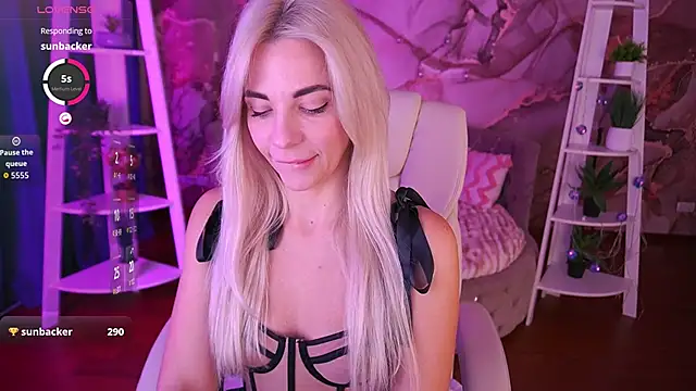 BellaRayyy's cam snapshot