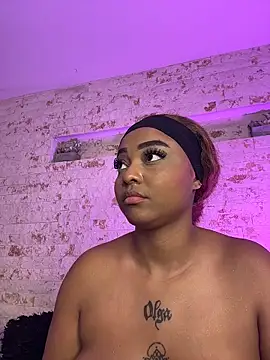 pamela_west's cam snapshot