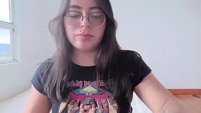 MiaKimky's cam snapshot