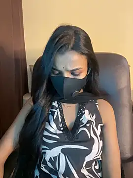 its_ur_flora's cam snapshot