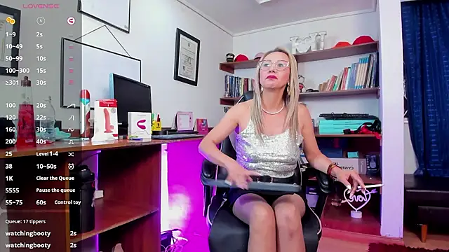 GretaVoss_'s cam snapshot