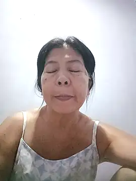 TropicalFlower's cam snapshot