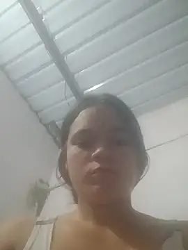 AdharaCusan's cam snapshot