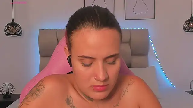 Susan-Sweet-7's cam snapshot