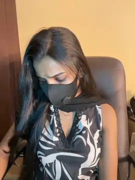 its_ur_flora's cam snapshot