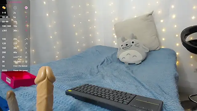 Niuk_mei live sex cam