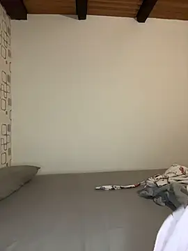 LittleChaosQueen live sex cam