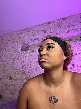 pamela_west's cam snapshot