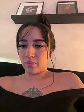 EmmyEvans1's cam snapshot