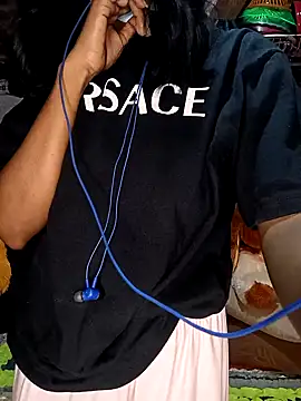 emali_baba's cam snapshot