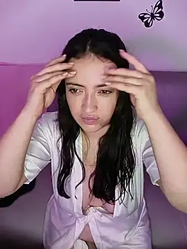 By_Lia's cam snapshot