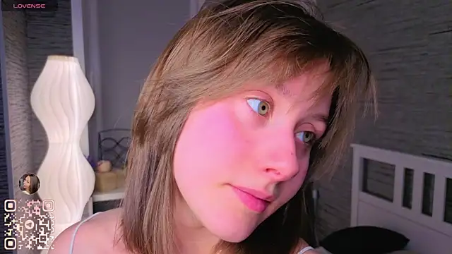 EthalBuffkin's cam snapshot