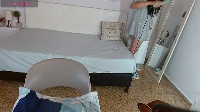 IvyShine7's cam snapshot