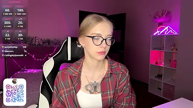 EvaPeace's cam snapshot