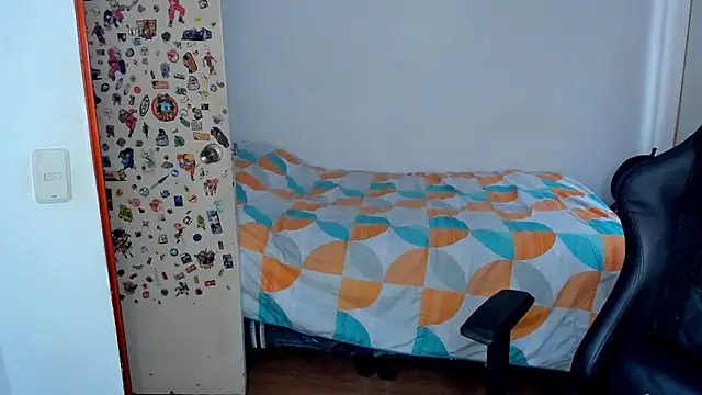 Tommy_Bred live sex cam