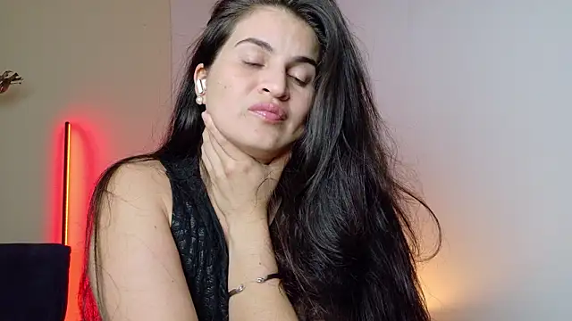 lizdevine's cam snapshot