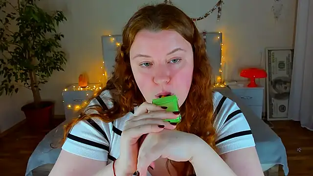 PolinaSalvatore's cam snapshot