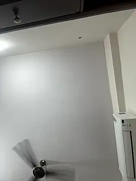 Nyxie_pixie live sex cam