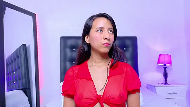 Skinny_hottie18's cam snapshot