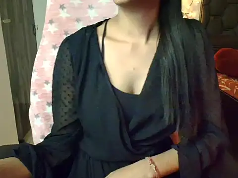 CUTE_princess_143's cam snapshot