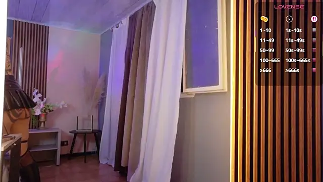 La_Diabla_111_'s cam snapshot