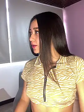 AshleyPinkk_'s cam snapshot