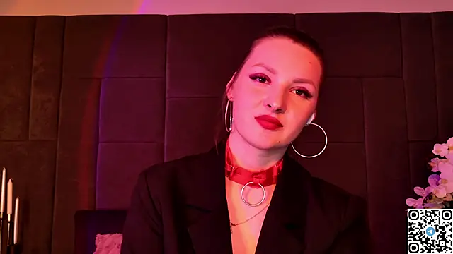 Vixsariaaa's cam snapshot