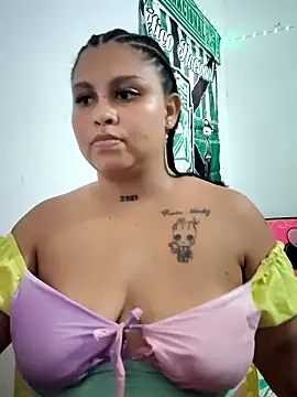 Paola_1203's cam snapshot