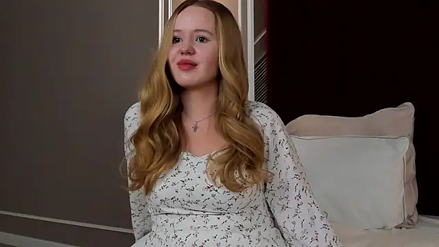 StellaFlora's cam snapshot