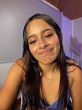 Dulce_pink18's cam snapshot