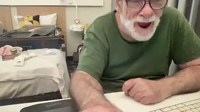 coach-karl's cam snapshot