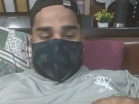 MrCurioX's cam snapshot