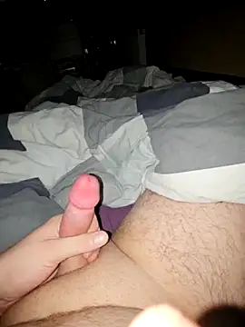 Kirschentyp123's cam snapshot